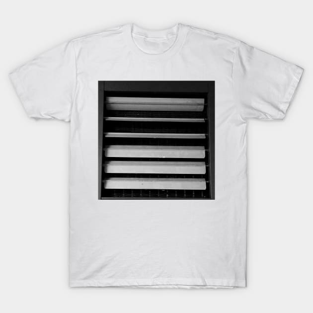 venting T-Shirt by rclsivcreative